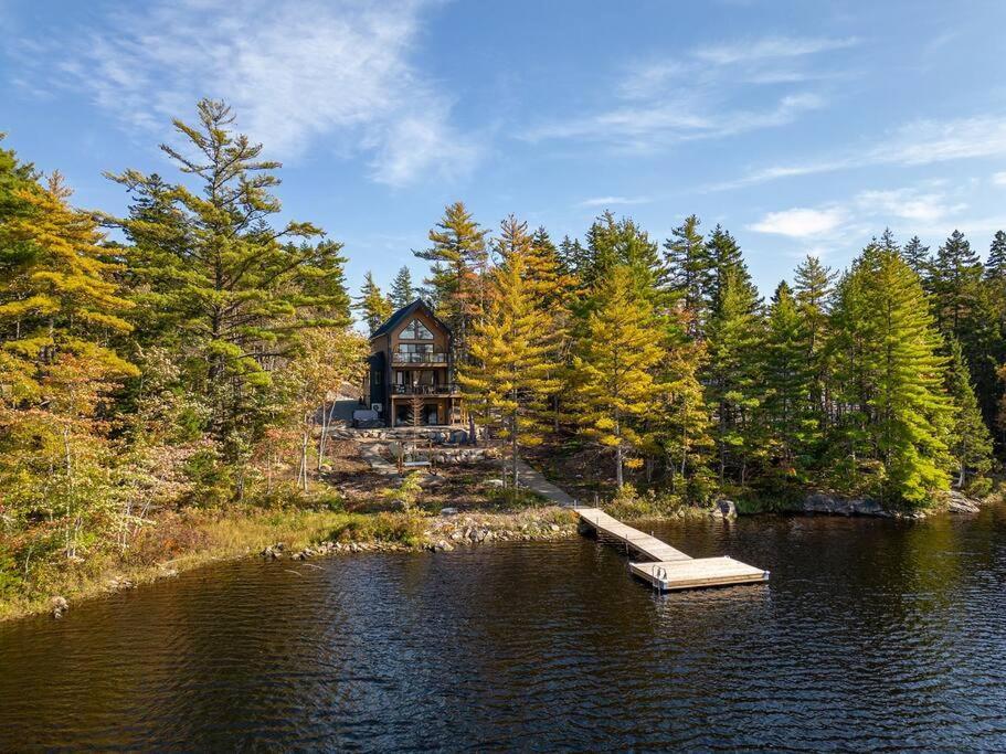 Numinous Cottage Long Lake Oasis Centre Rawdon المظهر الخارجي الصورة