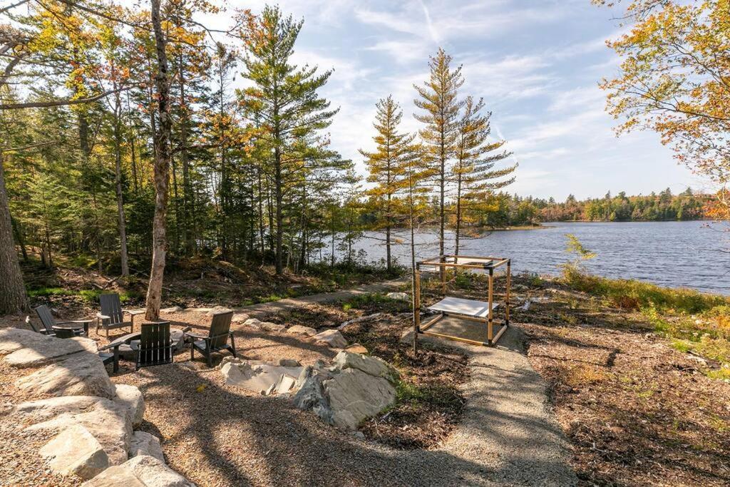 Numinous Cottage Long Lake Oasis Centre Rawdon المظهر الخارجي الصورة