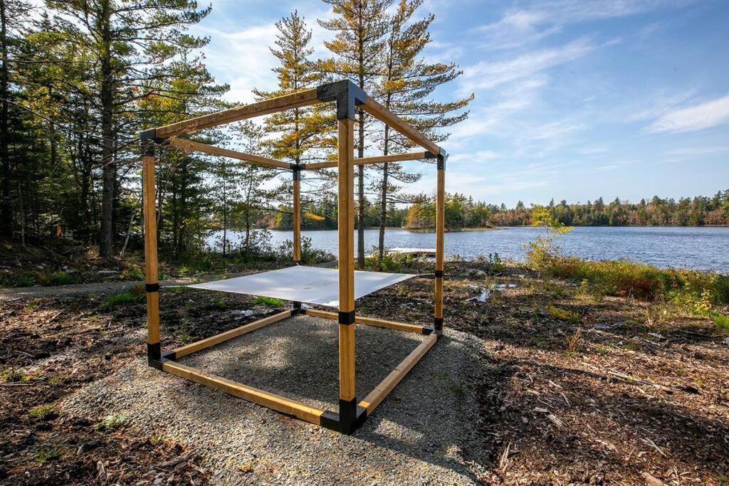 Numinous Cottage Long Lake Oasis Centre Rawdon المظهر الخارجي الصورة