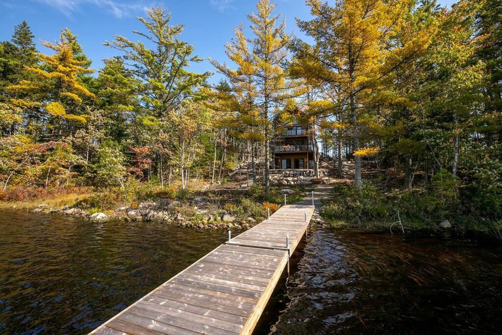 Numinous Cottage Long Lake Oasis Centre Rawdon المظهر الخارجي الصورة