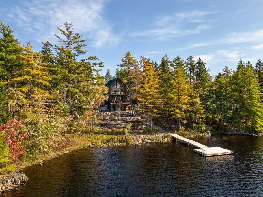 Numinous Cottage Long Lake Oasis Centre Rawdon المظهر الخارجي الصورة