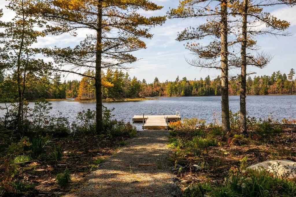 Numinous Cottage Long Lake Oasis Centre Rawdon المظهر الخارجي الصورة