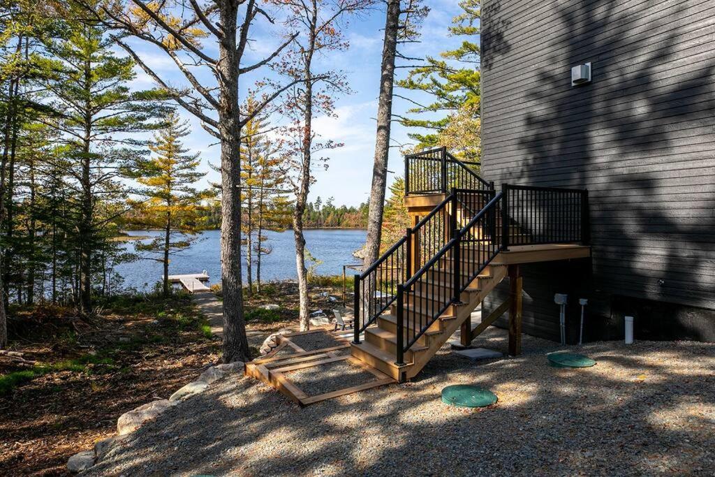 Numinous Cottage Long Lake Oasis Centre Rawdon المظهر الخارجي الصورة