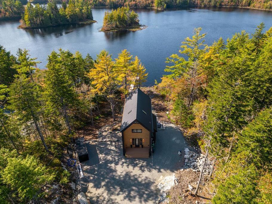 Numinous Cottage Long Lake Oasis Centre Rawdon المظهر الخارجي الصورة
